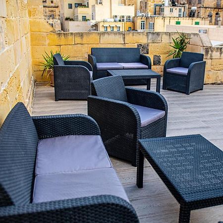 Moon Stone Lägenhet Valletta Exteriör bild