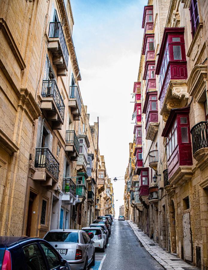 Moon Stone Lägenhet Valletta Exteriör bild