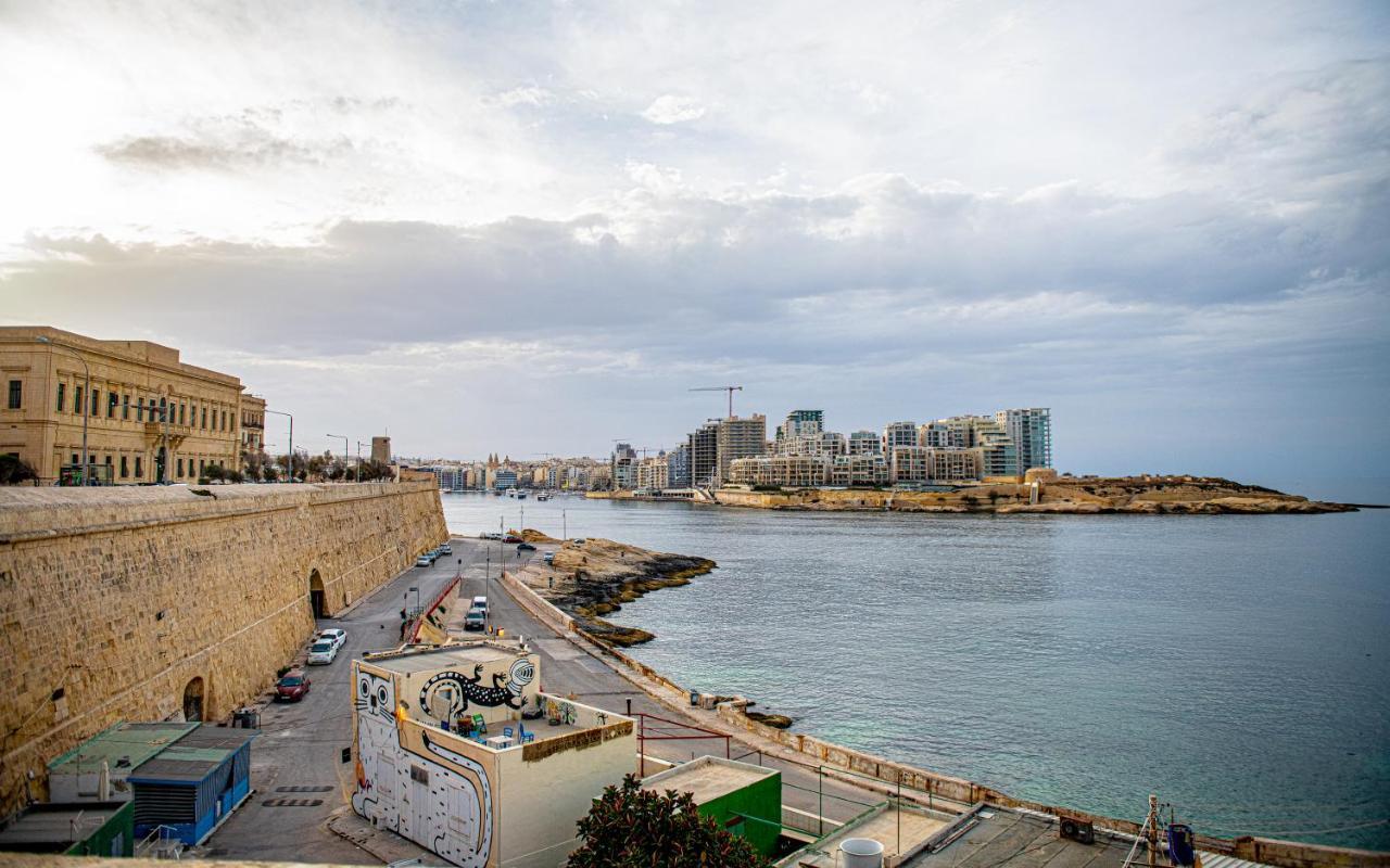 Moon Stone Lägenhet Valletta Exteriör bild