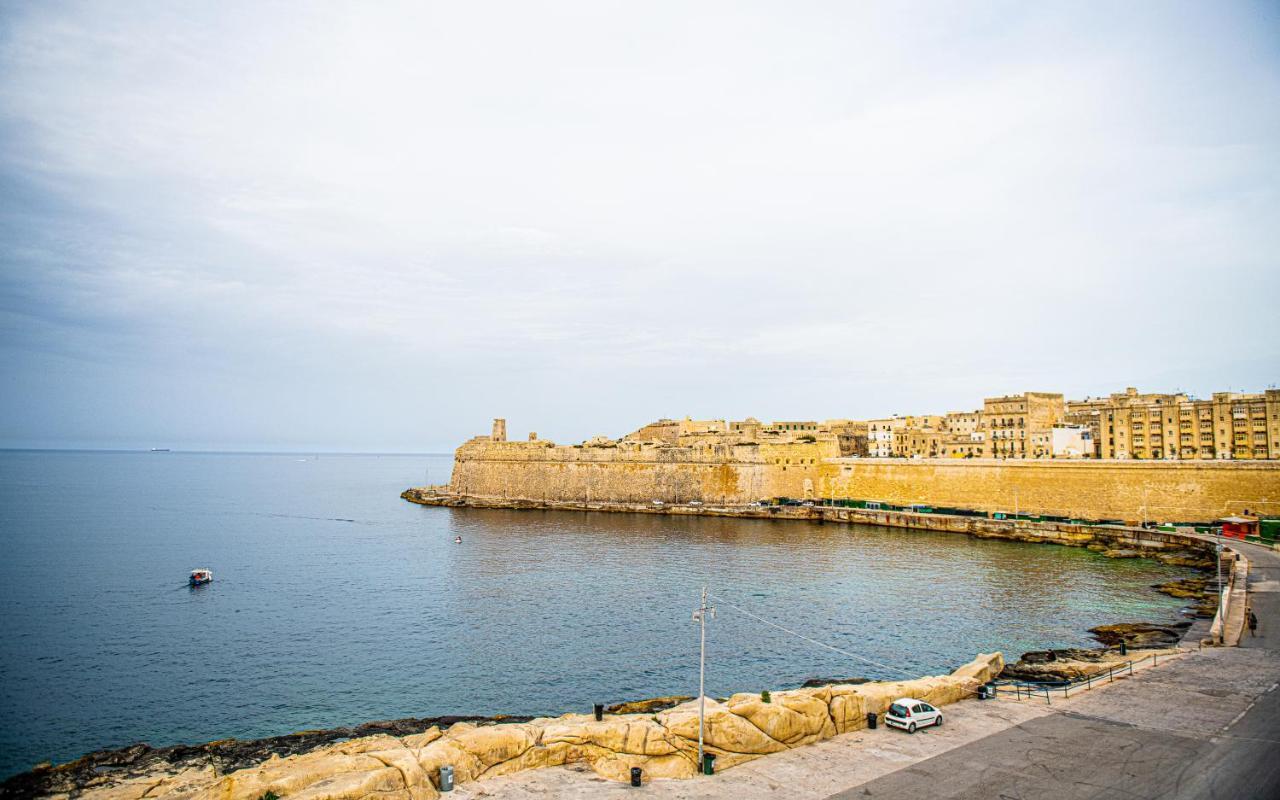 Moon Stone Lägenhet Valletta Exteriör bild
